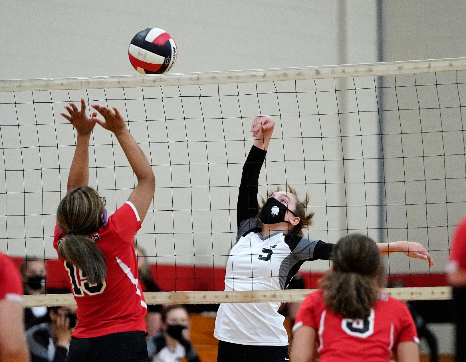201123 MS VBALL 2.jpg